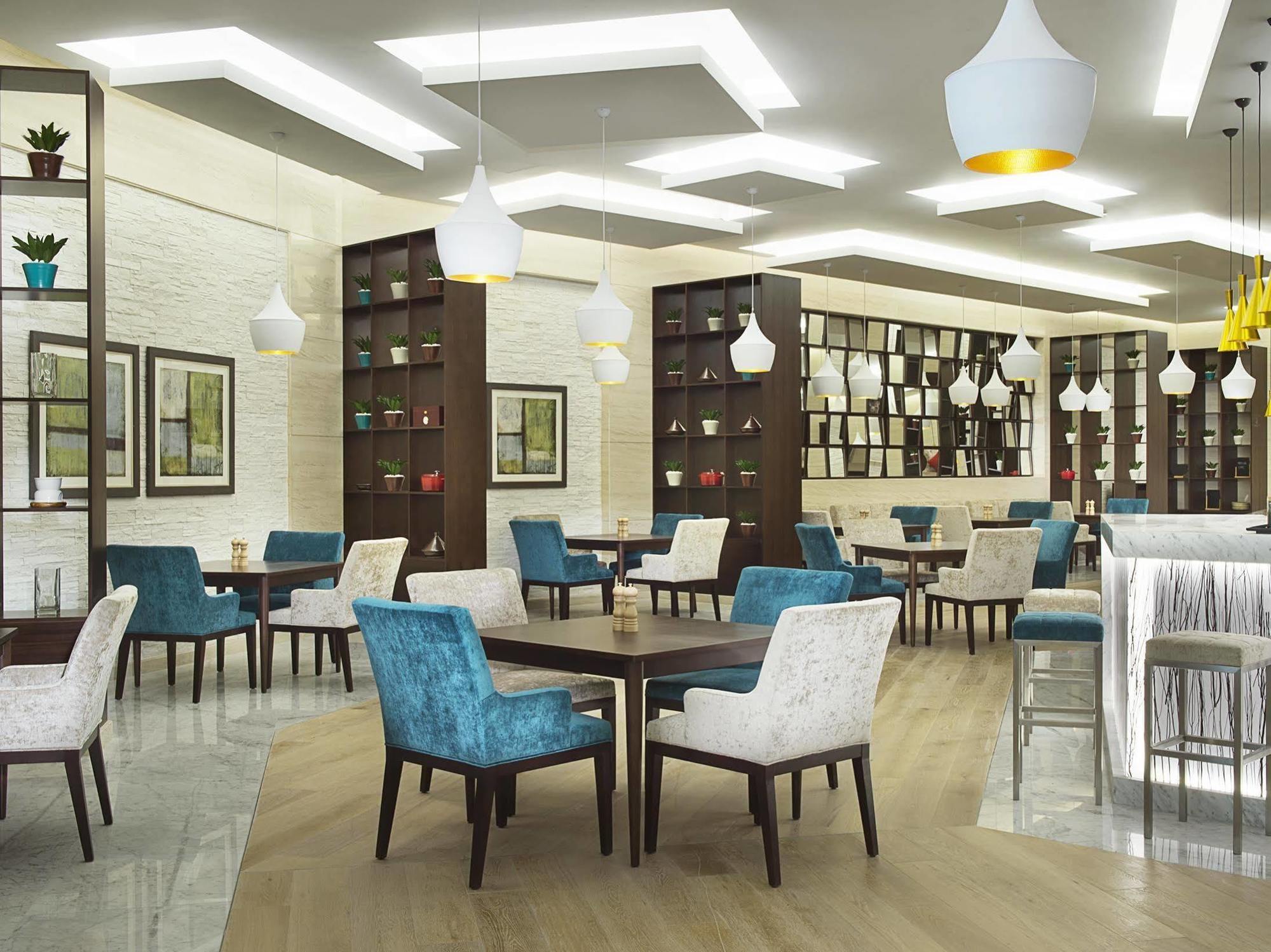 Damac Maison De Ville Breeze Дубай Екстериор снимка
