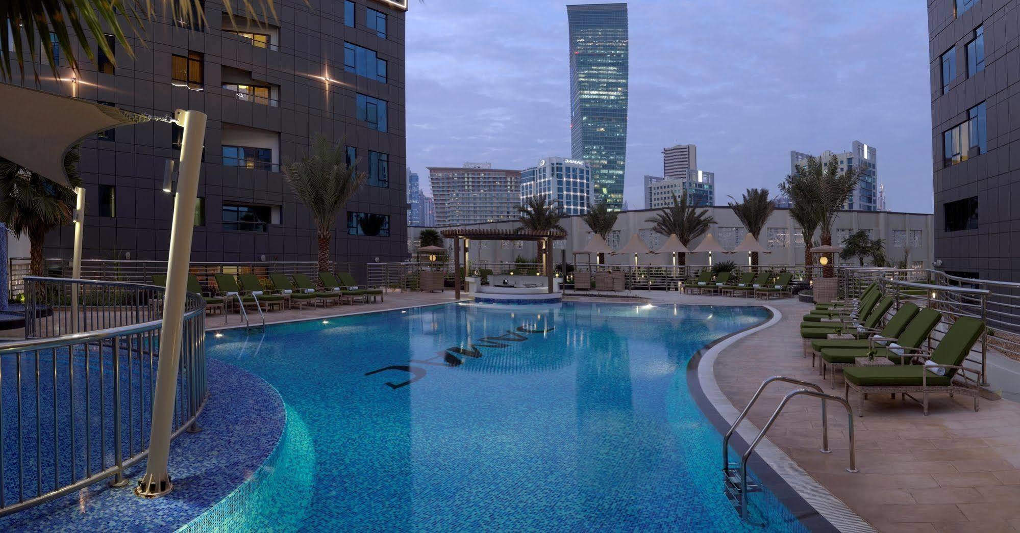 Damac Maison De Ville Breeze Дубай Екстериор снимка